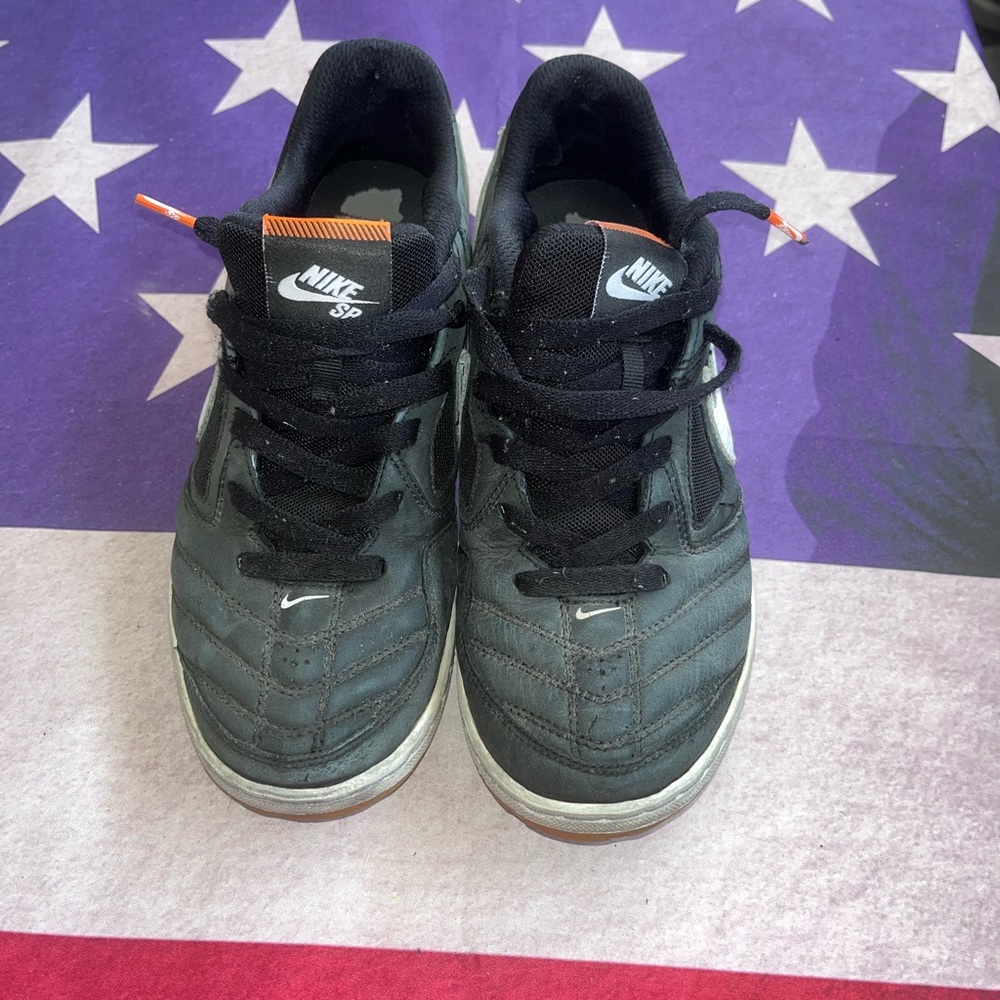 Nike Gato SB Orange Label Skateboard Indoor Soccer Shoes Size 8